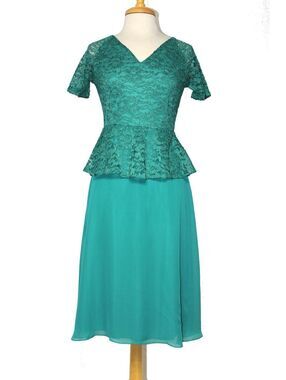 Fanny Fashion #1576-Short Chiffon and Lace Dress-Sizes 2X -Emerald Green-NEW